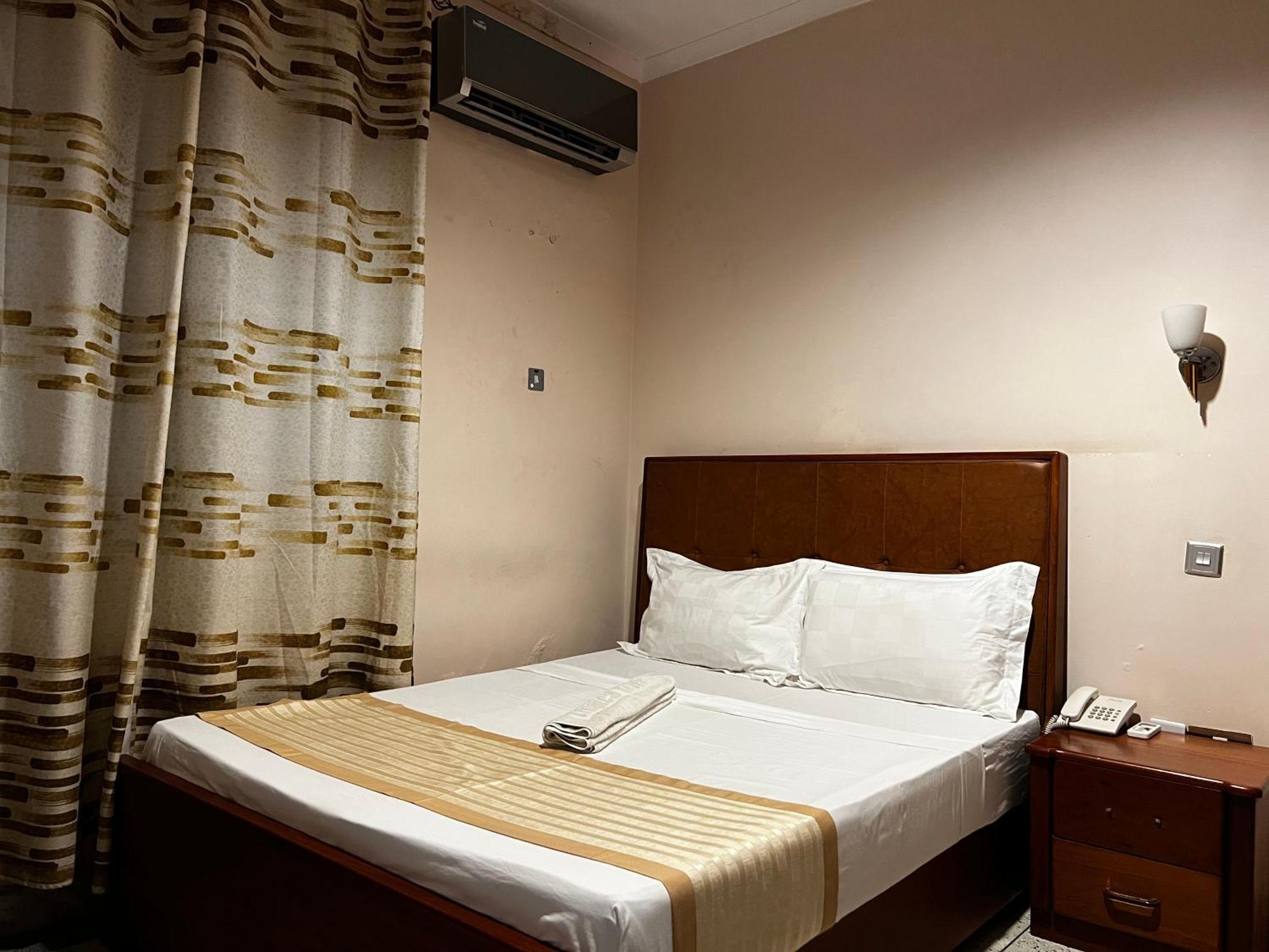 K27 Premier Backpackers Vandrerhjem Dar-es-Salaam Eksteriør bilde