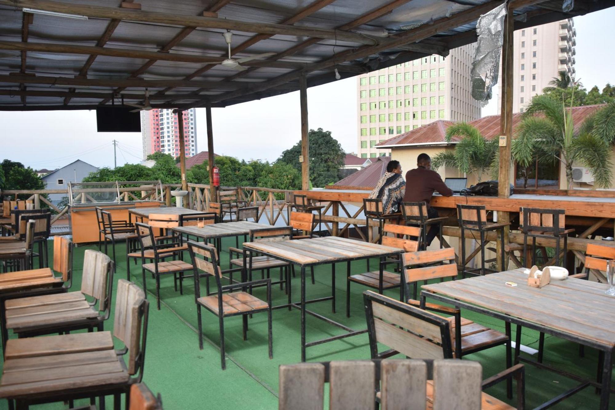 K27 Premier Backpackers Vandrerhjem Dar-es-Salaam Eksteriør bilde