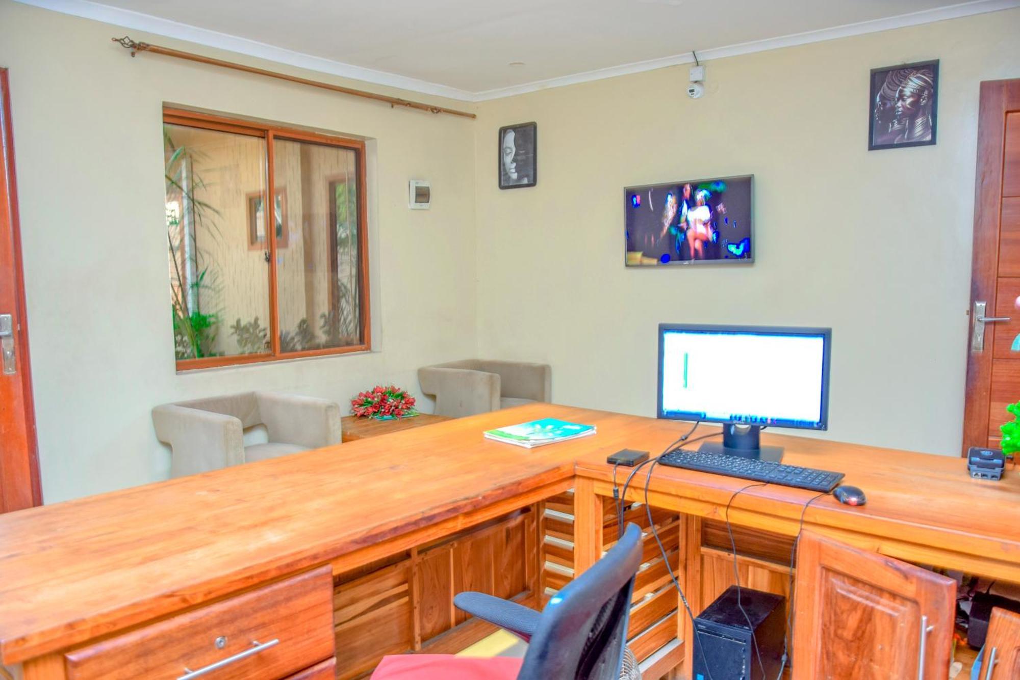 K27 Premier Backpackers Vandrerhjem Dar-es-Salaam Eksteriør bilde